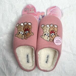 *MOON CAKE* Teddy Bear Slippers NWT